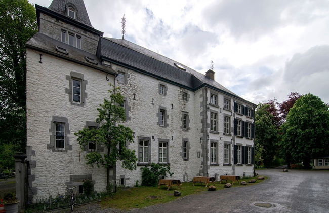 Castle Apartment Aywaille Near River Ambleve - Photo 18