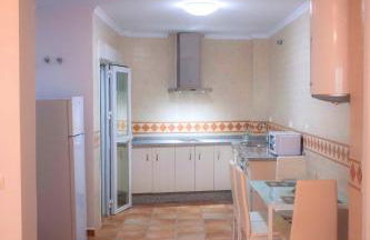 Modern Apartment in Peñaflor with Air Conditioning - 85 m² - Foto 4