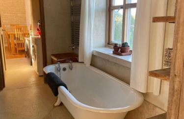 Shortlake Cottage - Photo 14