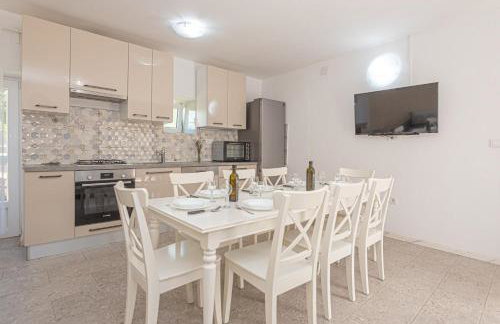 Rural Villa Olive Krka- 4 bedrooms, 3 bathrooms, private pool, park Krka 10 min - Foto 4