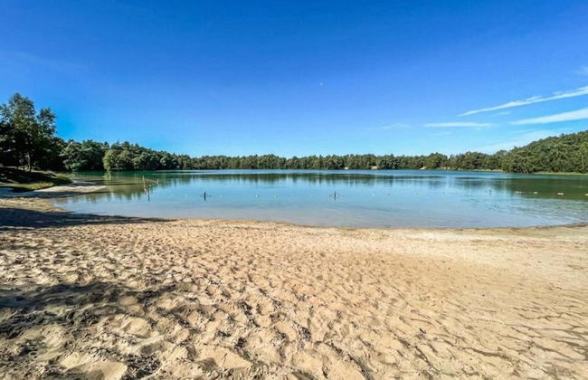 Chalet in Dutch Park With Garden and Terrace - Foto 29