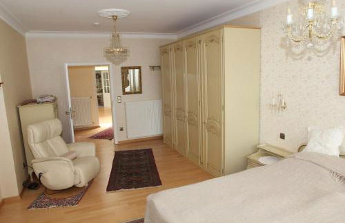 Ferienwohnung Mayener Jung mit schönem Innenhof - Foto 25