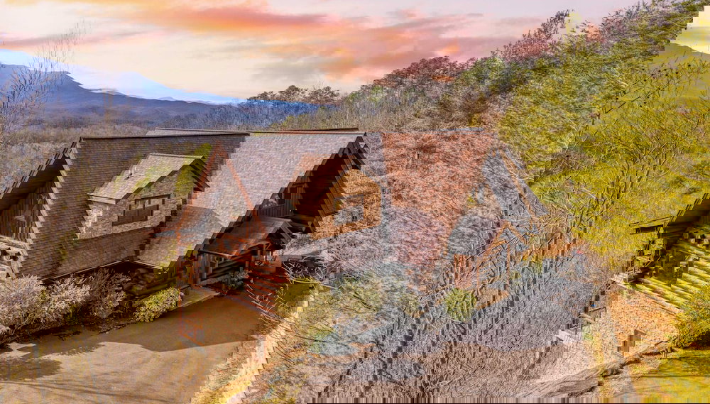 Luxury Cabin w Panoramic Views Firepit Game Room Pinnacle Chalet - Foto 1, Habitación