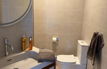 H2M Postigo Duplex terrace 2 bathrooms, Smart TV, Oven - Photo 21