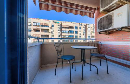 Holidays2Malaga Ayala 450 mts from beach & Terrace - Foto 1