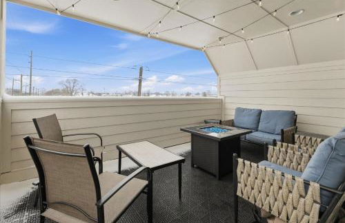 Brand New 5BR house & Carriage House near Downtown - Foto 46