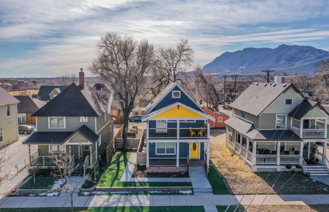 1brlovely Stylish Downtownclose To Everything - Photo 26