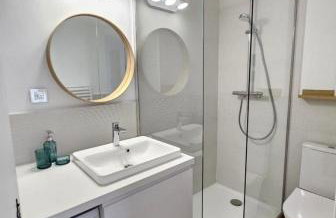 F2 apartment in residence with swimming pool - Foto 11