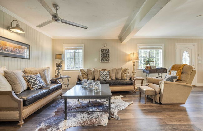 Luxury Wine Country Haven + Vineyard Views Near Top Wineries Adelaida Farmhouse - Foto 4