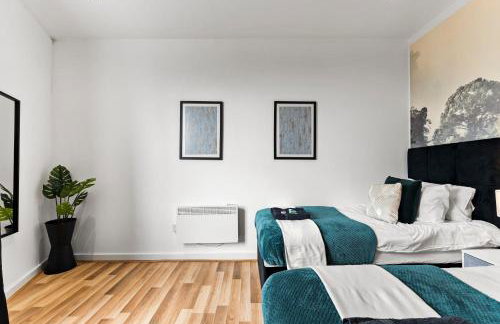 Simple 2 Bed in Central Dewsbury -Sleep 4 - Foto 9