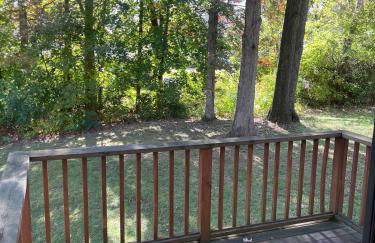 PSU 2br 2ba Townhome w Parking Near Campus and Stadium - Foto 8