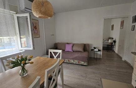 St Anthony's House with Parking - Foto 3