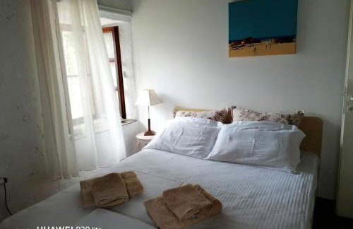 Wonderful stone house infront of the sea. - Photo 16