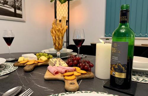 Modern 3 Bedroom Bungalow, EV Friendly, Parking Included - Foto 23