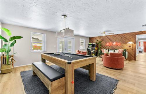 Sleeps 20 Basketball Court Pool Hot Tub Movie Room - Foto 19