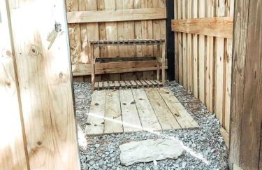 Secluded Treehouse Rental Ideal for Glamping in Alabama - Foto 22