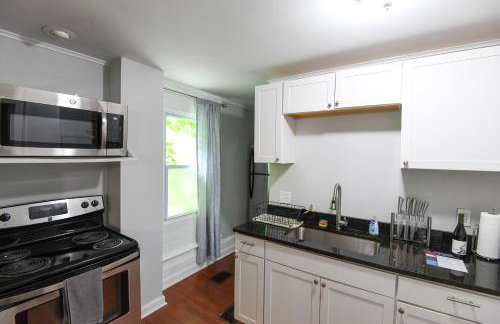 Fully Remodeled, Charming Victorian Home - Foto 4