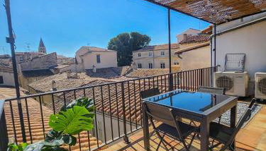 Au cœur du centre historique - Immeuble classé - Terrasse - climatisé - Foto 2