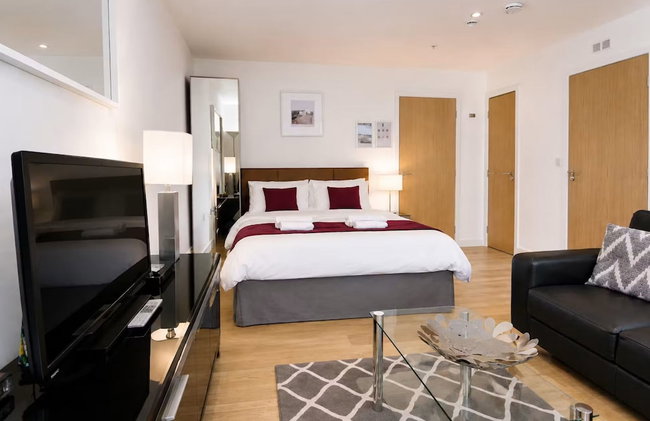 Roomspace Serviced Apartments - Swan House - Photo 21
