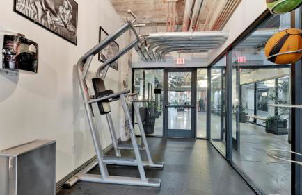 Downtown Loft Walk to Convention Center Sleeps 5 - Foto 7