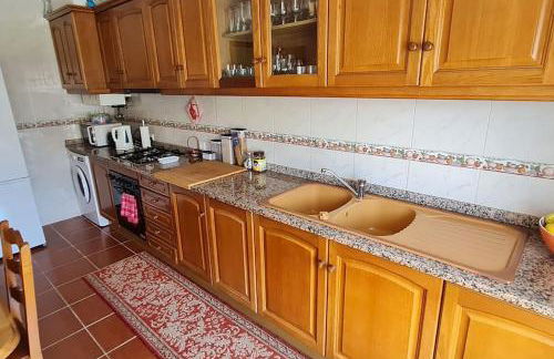 Lovely Modern Duplex 3 Bedroom Flat in Quiet Area - Foto 13