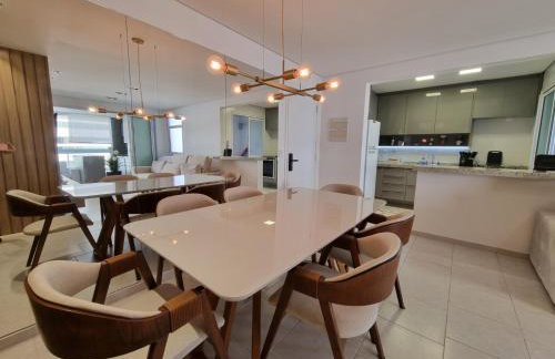 MARAVILHOSO, RIVIERA, 3 QUARTOS, MÓDULO 8, AR CONDICIONADO, PISCINA AQUECIDA, SERVIÇO de PRAIA !!!! - Photo 23