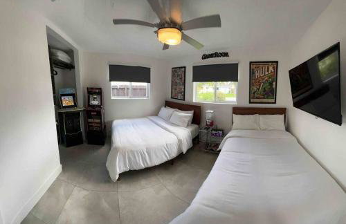 Modern pool home on the lake near Hardrock FLL airport - Foto 12