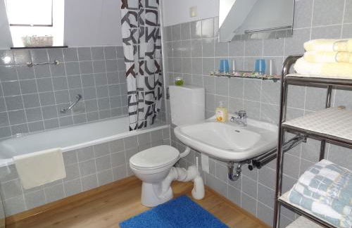 Cheerful Apartment near Historic City Center of Haslach - Foto 34