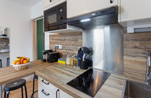 Joli studio - Parking Privé - WIFI Très Haut Débit - Au calme - Foto 10