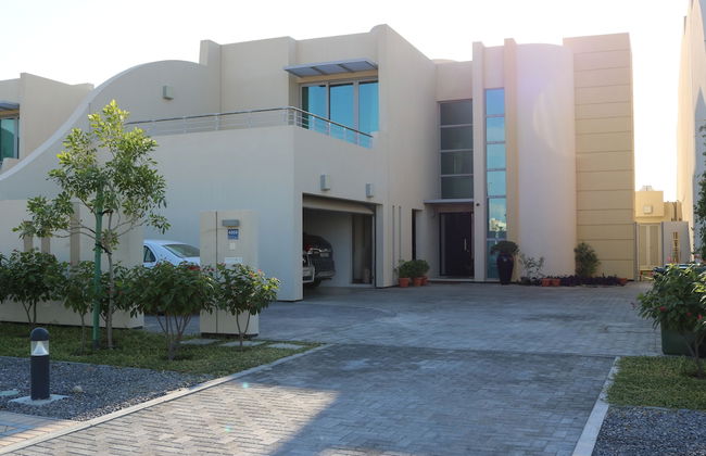 Durrat Al Bahrain Luxury Villa - Photo 14