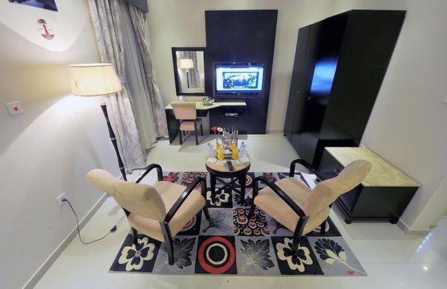 Al Janadriyah Suites 7 - Foto 25