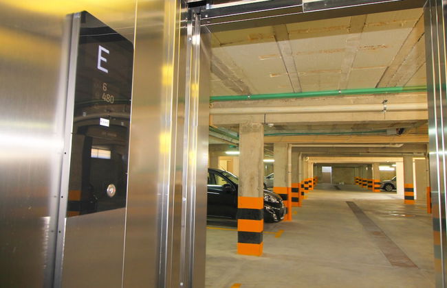 Riviera Towers 2BR & Pool - Foto 26