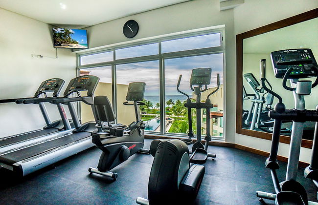 The Elements Oceanfront & Beachside Condo Hotel - Foto 61