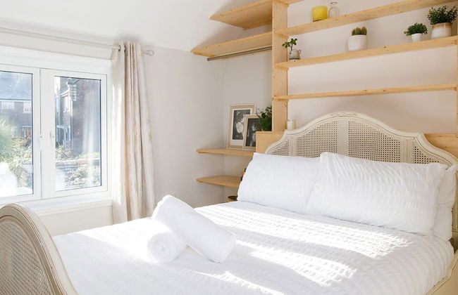 Terraced Townhouse Close to City Centre - Photo 4