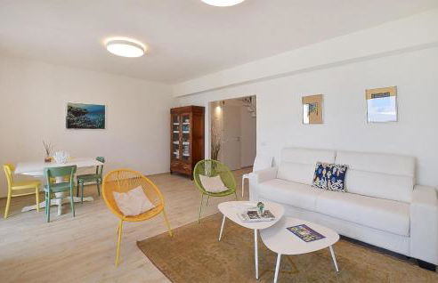 3 Bedroom Beautiful Home In Falerna - Foto 23