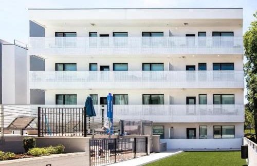 GULCH Condo with Pool Gym Private Patio & Garage - Foto 30