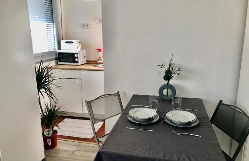 Cosy et lumineux face Seine river - 20 min Paris - Foto 6