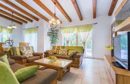 Vila Milančić - a house for memorable holiday in Imotski - Foto 24