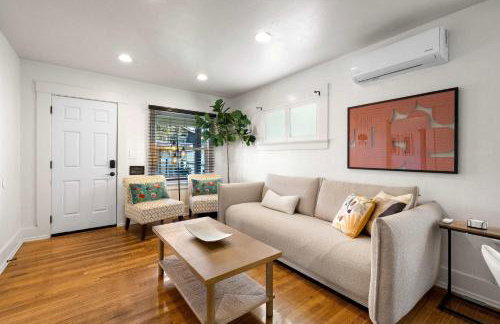 Mid-City 2BR Retreat Firepit Nights with Free Parking - Photo 15