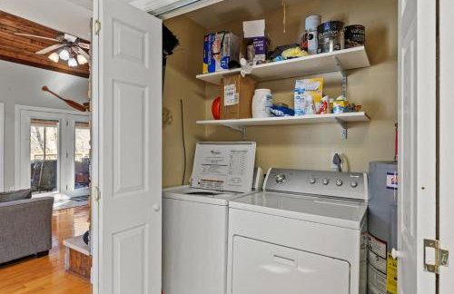 Little blue house on the lake - Photo 35