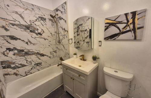 Relax and unwind at this Chic Bed-Stuy Brownstone - Foto 33