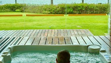 Casa Ipê - Beira lago- Lake View - Foto 5