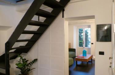 Elegant Traditional Home Steps from the Lake, with Garden and Panoramic Terrace - Photo 46