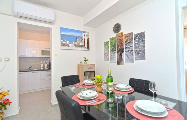 Apartment 358 - Photo 27