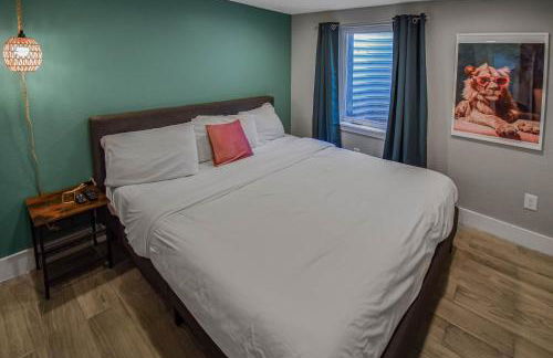 3 bed home with huge yard near Hidden Lake - Foto 27