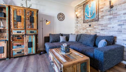 Terrassen-Fewo "Ankerplatz" direkt am Ostseestrand inkl Schwimmbad - Foto 2