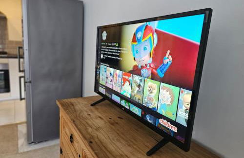 StayZen Apartments - Free Parking & Private Garden Ground Floor Central Woking - Business & Leisure - Photo 43