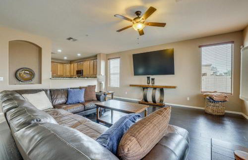 5 Mi to San Tan Mtn Group Getaway in Queen Creek! - Foto 1