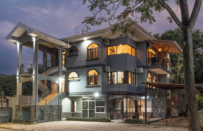 Relaxing 2 BR Beach & Pool Condo Unit2 - Foto 29