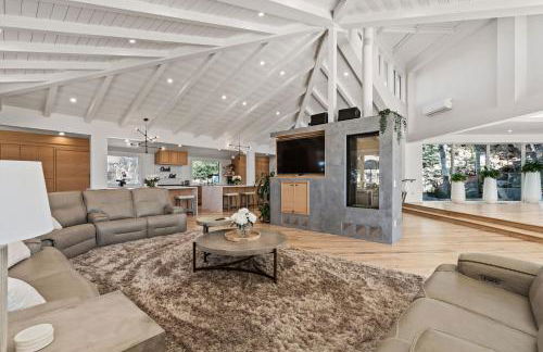 Exclusive Resort Escape - Heated Pool, Spa & Pickleball - Foto 20